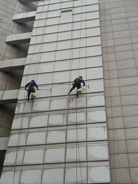 西充高空外墙清洗